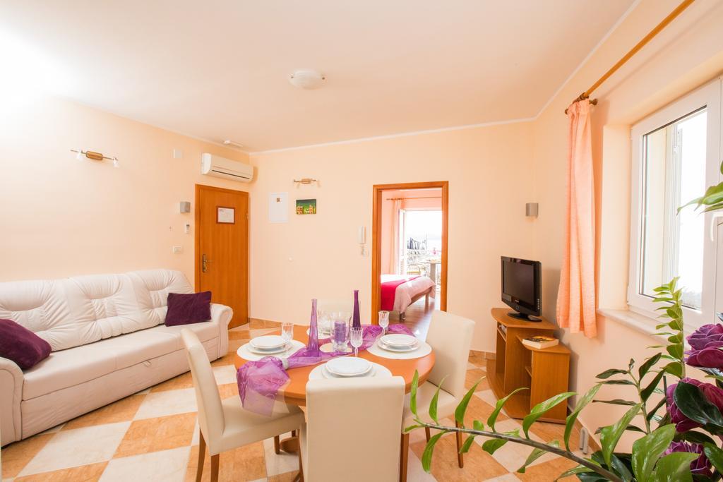 Apartments Grbic 믈리니 외부 사진